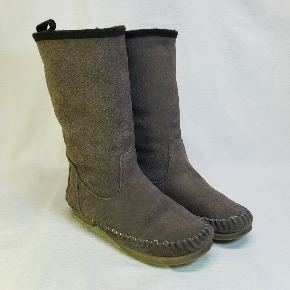 Soft Moc Women's Boots Gray Suede Pull On Boots Size 7